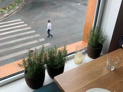 靠窗位-BOR Eatery(安福路店)