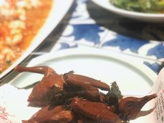 吊烧乳鸽-绿茶餐厅(布吉万象汇店)