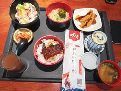 -大吉鲜鱼料理自慢(维也纳大厦店)