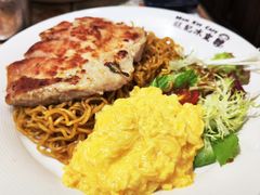 猪扒滑蛋印尼捞面-旺记冰室(九龙中心大厦店)