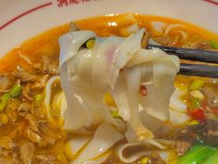 -呷佬·长沙手工米粉(金沙江路店)