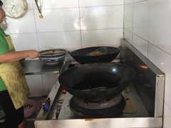 -正宗上海沈记熏鱼(木匠营小区店)