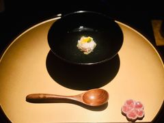 松叶蟹丸子和昆布鲣鱼汤-地球美食剧场