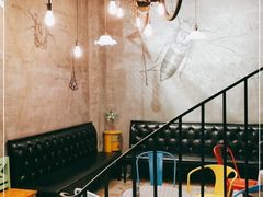-童年小筑餐厅(申花路店)