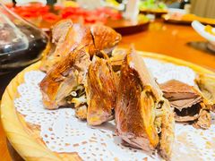 燕郊烧鸽子-燕郊烧鸽子(酷车小镇店)