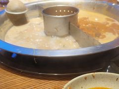 -佬土鹅肠火锅(解放路店)