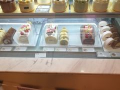 -花花卷卷·鲜食蛋糕(静安久光百货店)