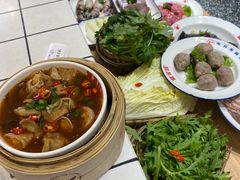 -喜悦小串丹东小黄牛海鲜烧烤大排档(民主广场店)