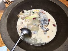 -咕嘟草帽鱼·牛奶一样的鲜鱼汤(包河万达广场创始店)