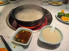 -捞神煲汤火锅(湖滨商业街店)