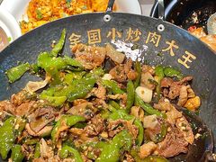 -费大厨辣椒炒肉(黄兴中心广场店)