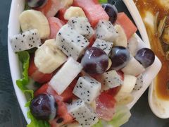 -覃记海鲜美食餐厅