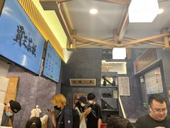 -霸王茶姬(南强街店)