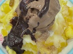 菠萝炼乳刨冰-梁子刨冰王&梁小糖(王顶堤店)