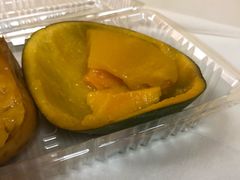 -志龙皇冠吃货椰子铺