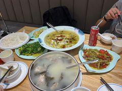 -赣湘菜馆