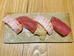 三文鱼腩寿司-Hatsune隐泉日式料理(SKP店)