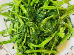 -洪霞餐馆