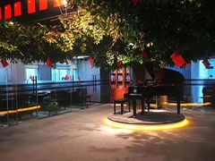 -北京圣典成人钢琴俱乐部(德思勤店)