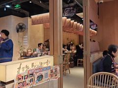-老牌坊云南鱼豆花火锅(哈西万达店)