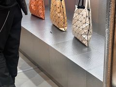 -三宅一生 (阪急梅田本店)