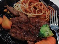 -汤姆家的牛排意面披萨(融创茂店)