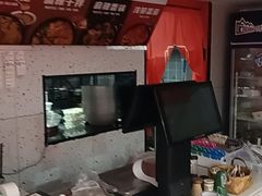 -好特卖HotMaxx(杭州滨江宝龙城店)
