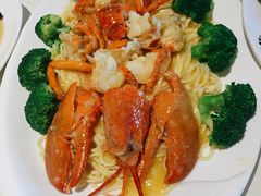 芝士伊面焗虾球-衡山汇·高级粤菜(霄云路店)