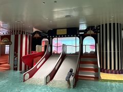 -涨巢·潮玩水疗局