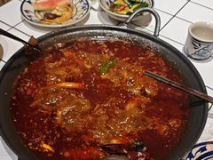 -旧街市鲜货老火锅(大光路店)