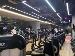 -威克健身游泳(万菱汇店)