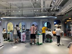 -银星女王公园发型艺术沙龙
