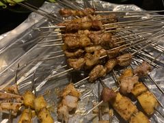 -清真磊磊烧烤老店(饮虎池街34号店)