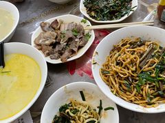 -三百碗宝应长鱼面(板仓街店)