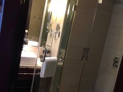 -上海浦东绿地铂骊酒店