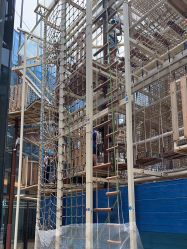 -PIPIKINGDOM皮皮王国欢乐号(欢乐海岸购物中心店)