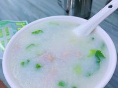 皮蛋瘦肉粥-穗银肠粉店(东川路店)