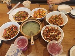 -八碗湘长沙市井菜(坡子街店)