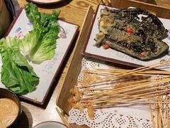 -聚串门儿·东北烧烤(信义坊店)
