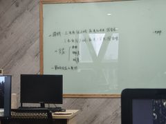 -金夫人化妆摄影职业培训学校