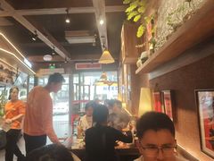 -巴卤社老火锅(财富店)