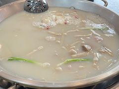 -老来福·非遗酸汤兔(凯旋路店)