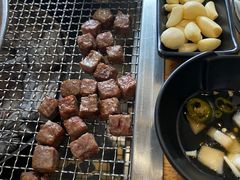 -肉甲韩国木炭烤肉(新壹街1店)