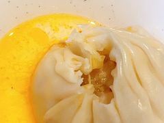 -馋三尺蟹粉小笼(人民广场店)