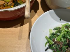 -关东小磨东北菜(上海长风大悦城店)