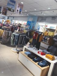 -爱婴室(上海大华路店)