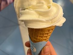 -Fridi Patisserie Cafe