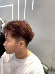 -苏豪路易士·嘉玛发廊