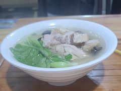 鸡腿面-富源春面馆(四川北路店)