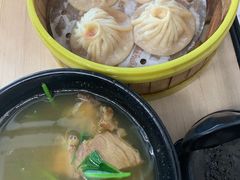 蟹粉小笼-王家沙点心店(南京西路总店)